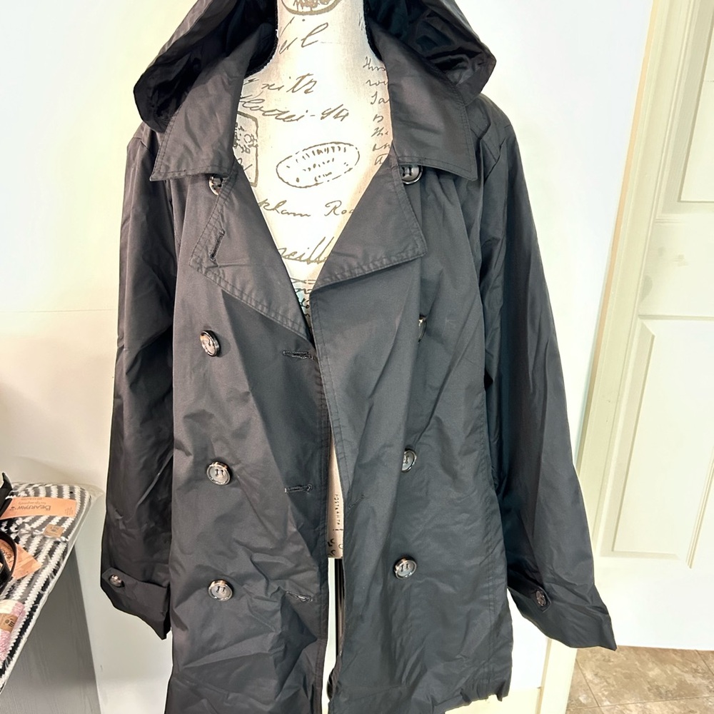 Women’s Jones New York XXL Black Raincoat Jacket with Detachable Hood NWOT